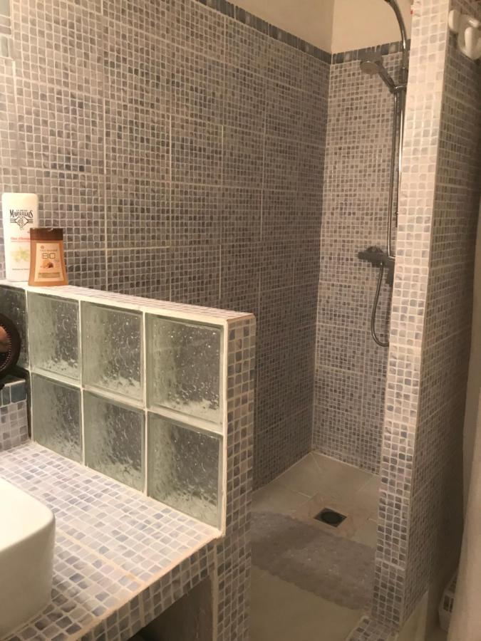 Chambre D'Hotes Le Cedre Apt Exteriér fotografie